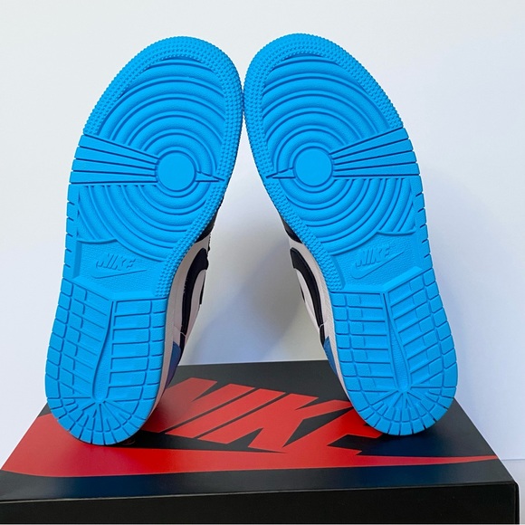 NEW Air Jordan 1 Retro Low OG GS UNC - Picture 5 of 8